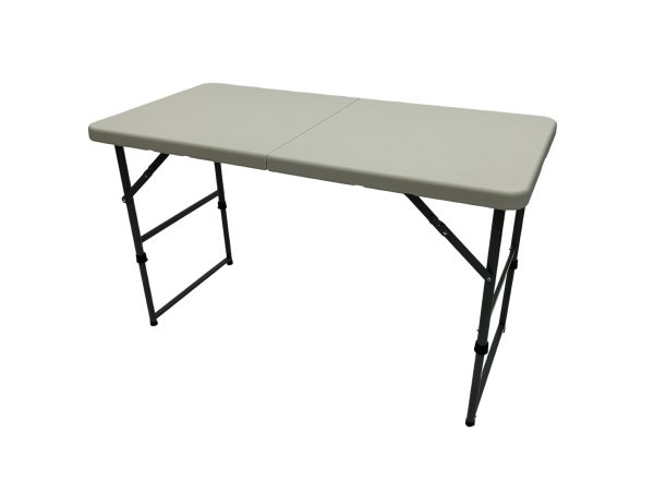 4ft Folding Plastic Table