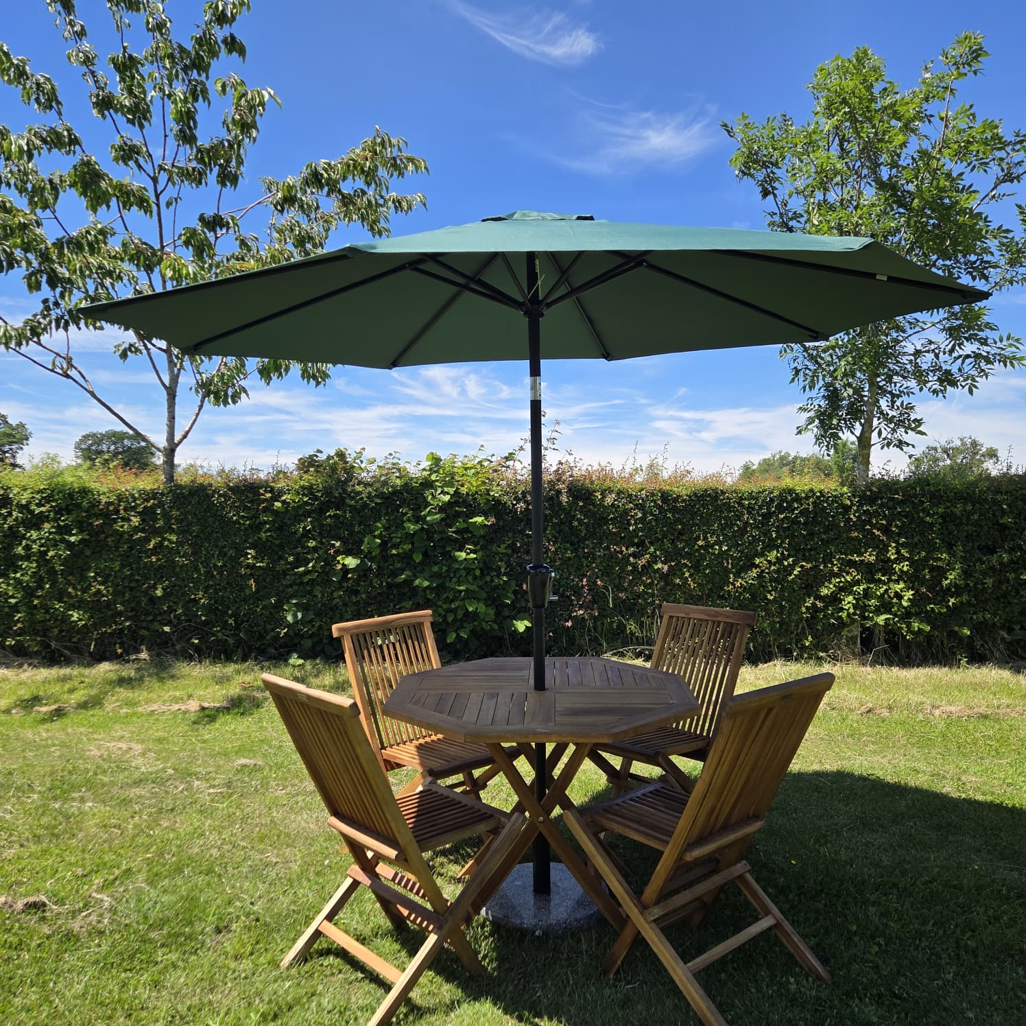 Green Garden Parasol - Patio Umbrella Green Garden Parasol - Patio Umbrella