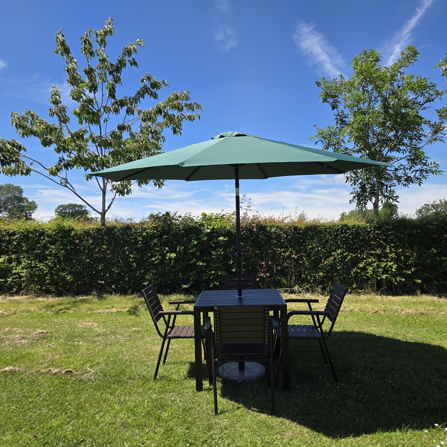 Green Garden Parasol - Patio Umbrella Green Garden Parasol - Patio Umbrella