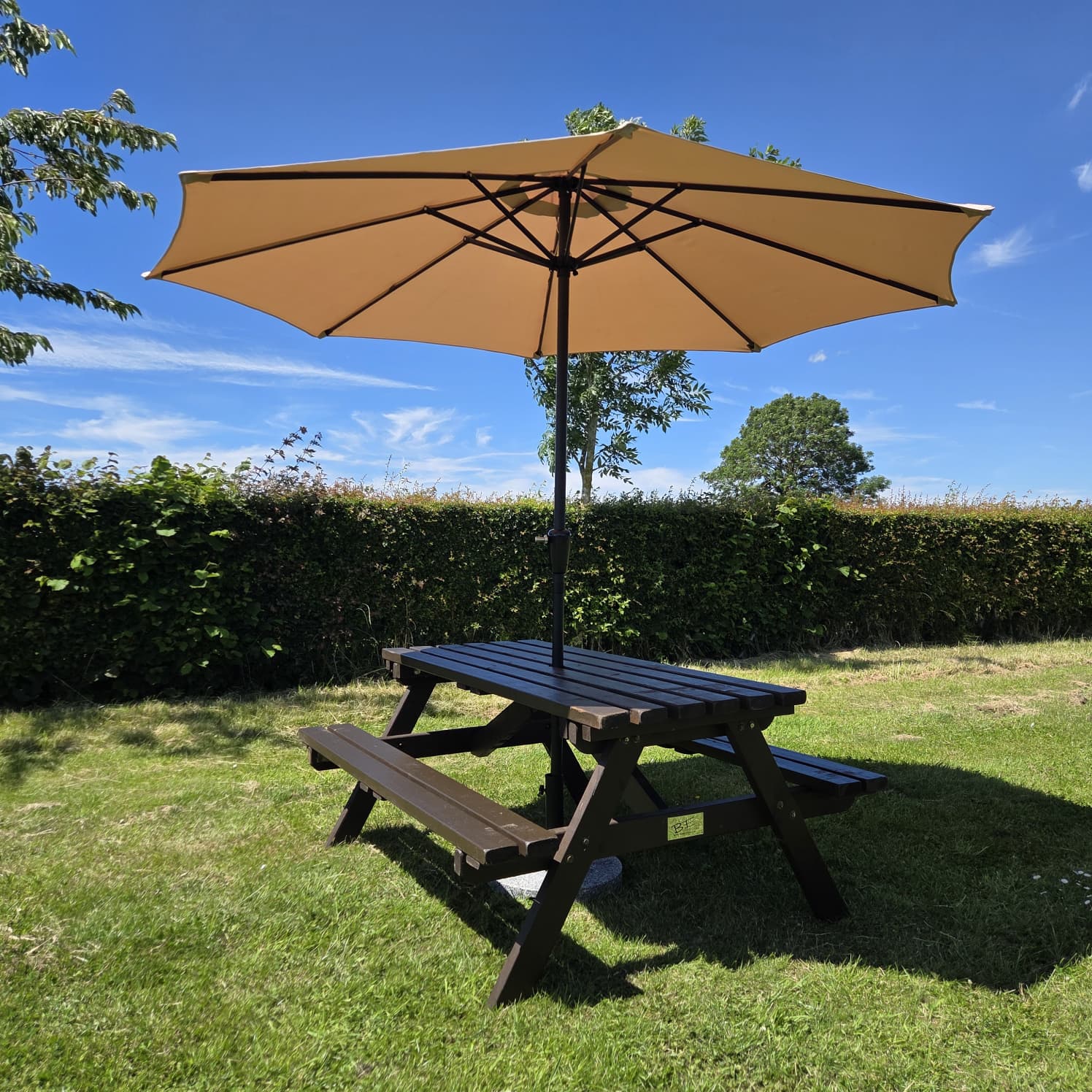 Khaki Garden Parasol - Patio Umbrella Khaki Garden Parasol - Patio Umbrella