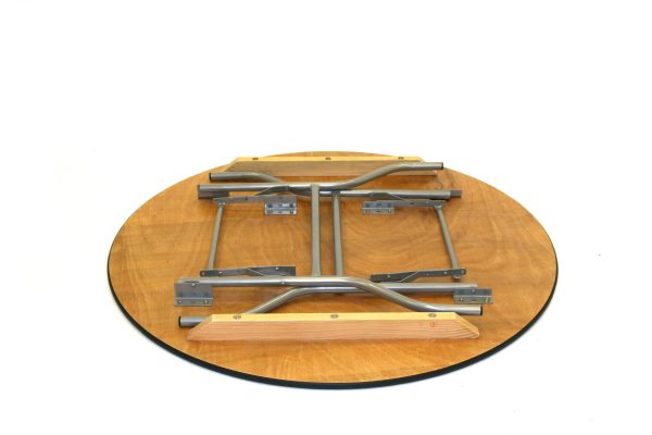 4ft round tables