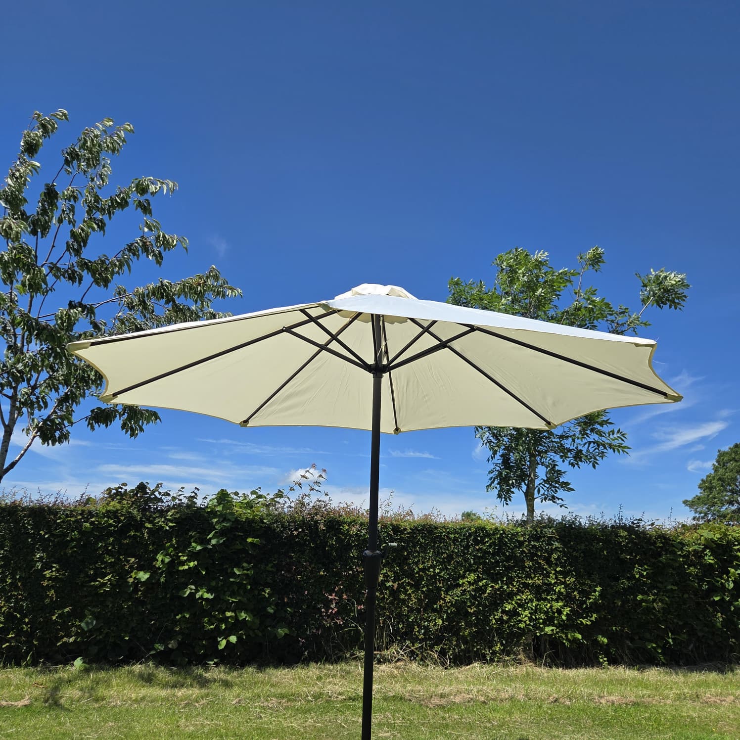 Cream Garden Parasol - Patio Umbrella Cream Garden Parasol - Patio Umbrella