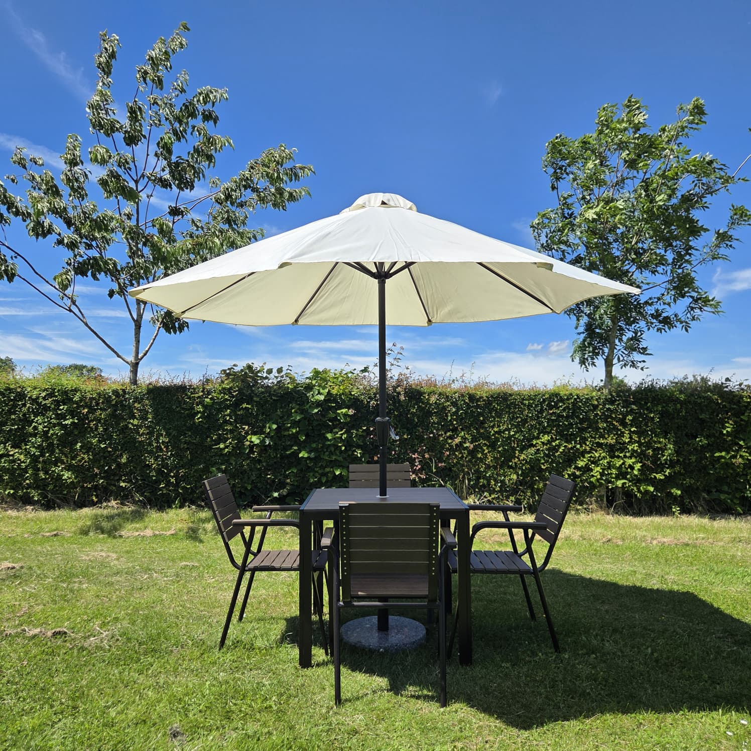 Cream Garden Parasol - Patio Umbrella Cream Garden Parasol - Patio Umbrella