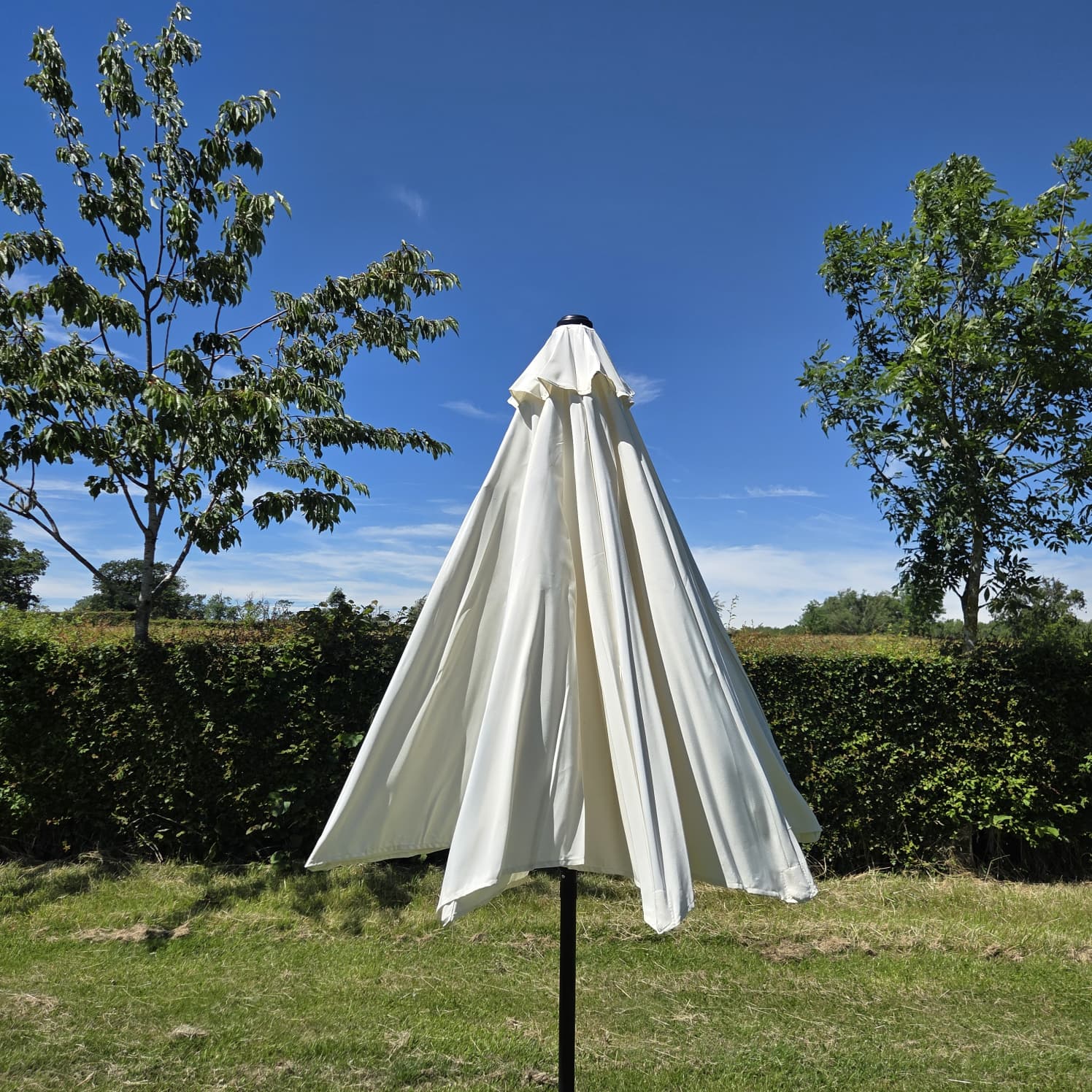 Cream Garden Parasol - Patio Umbrella Cream Garden Parasol - Patio Umbrella