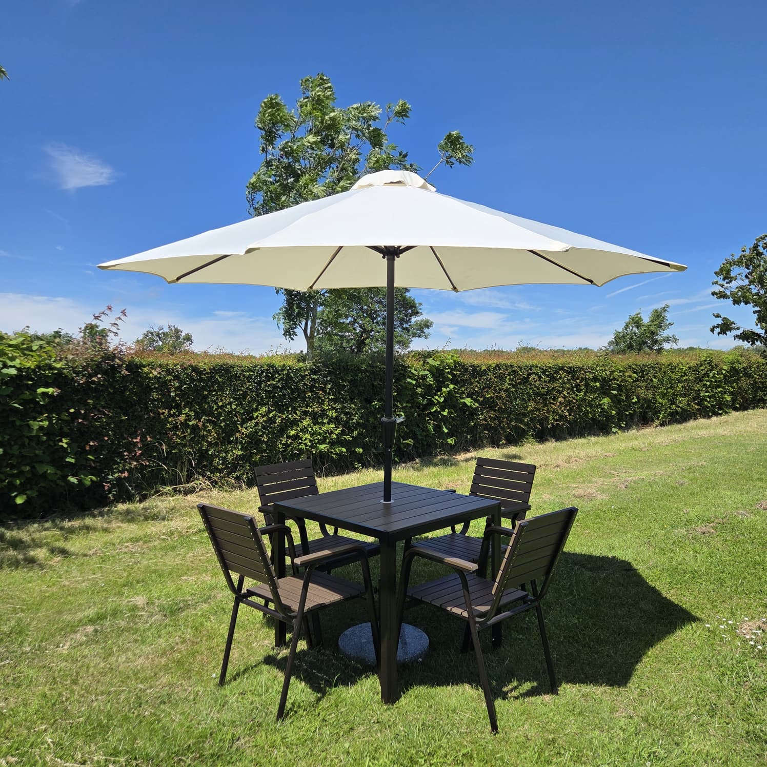 Cream Garden Parasol - Patio Umbrella Cream Garden Parasol - Patio Umbrella - BE Furniture Sales
