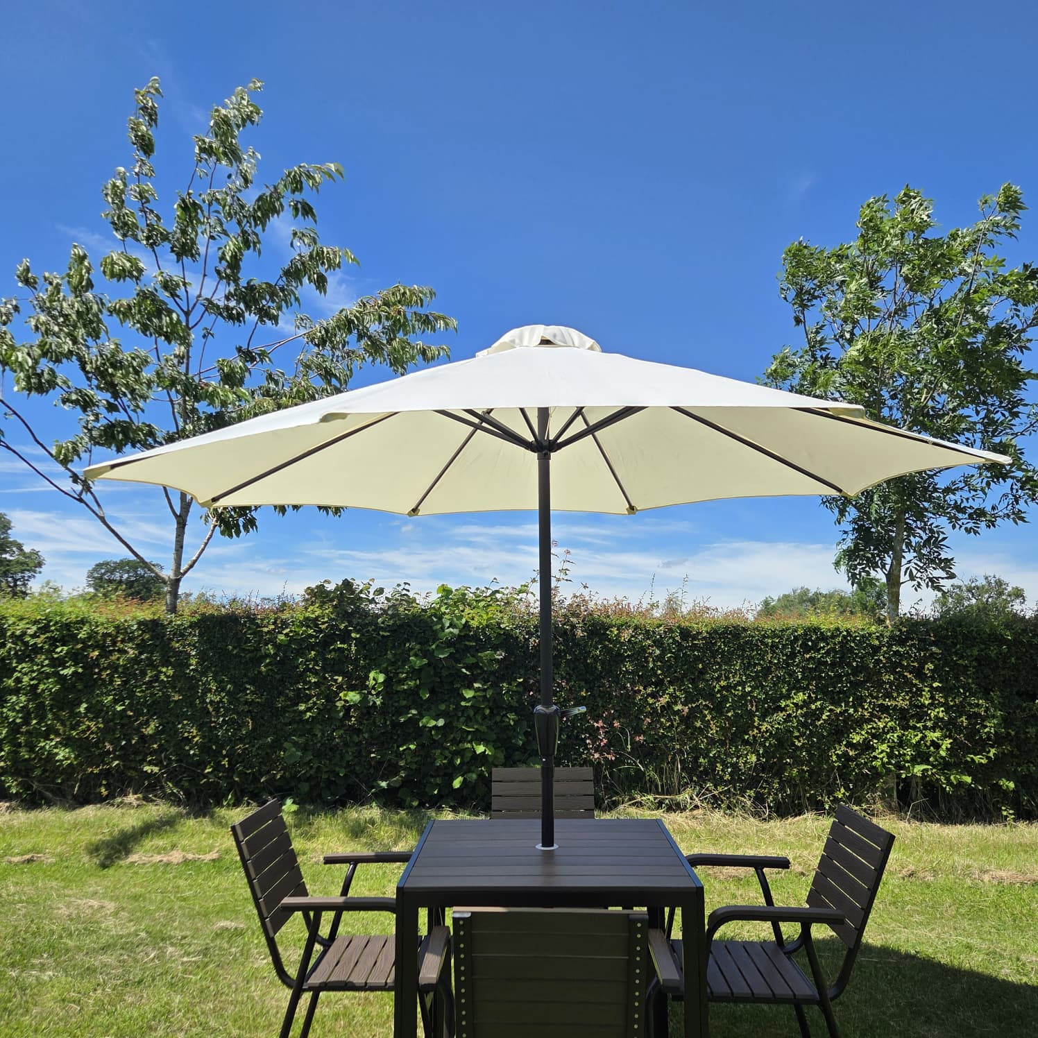 Cream Garden Parasol - Patio Umbrella Cream Garden Parasol - Patio Umbrella
