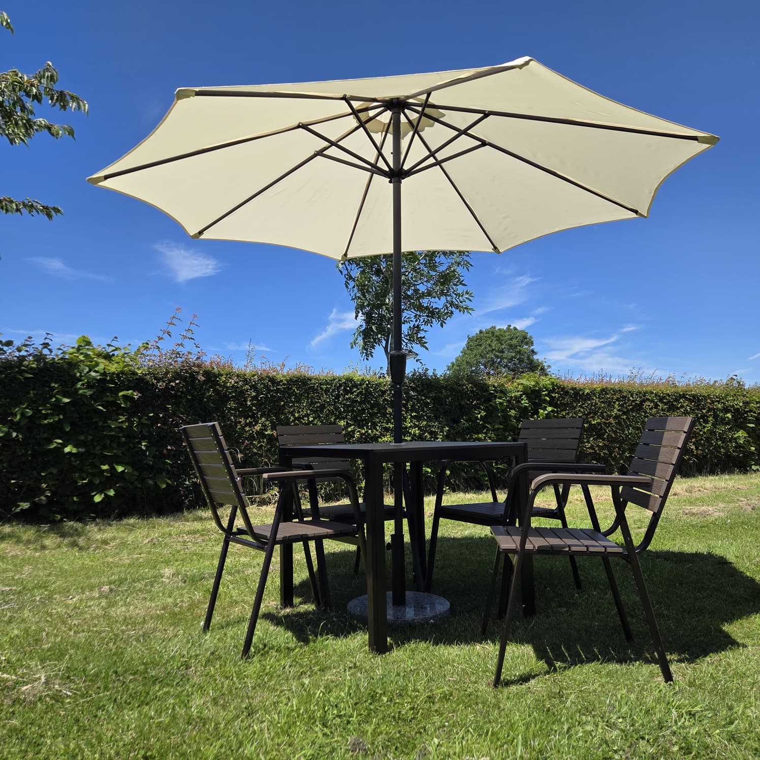 Cream Garden Parasol - Patio Umbrella Cream Garden Parasol - Patio Umbrella