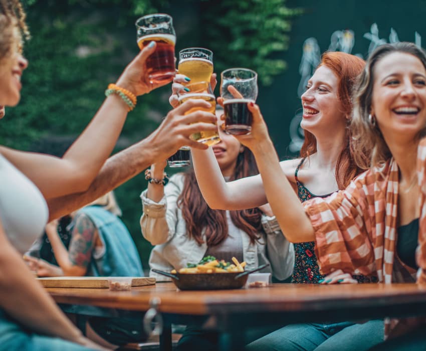 Pub Beer Garden & Outdoor Furniture Sets - BE Furniture Sales