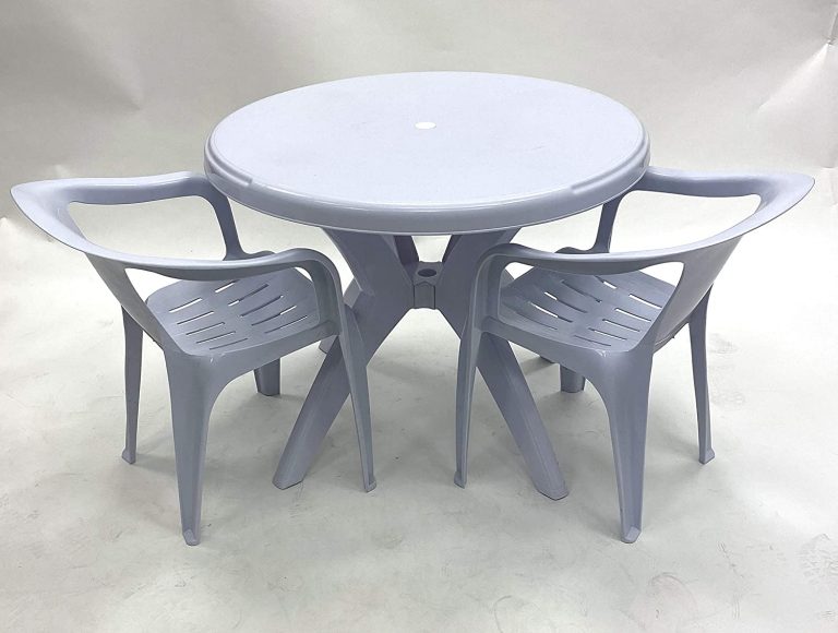 White Plastic Garden Furniture Round Table, 2 x Statted Chairs