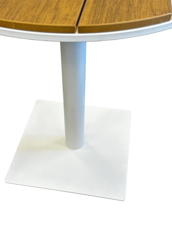 Round Pedestal Bistro Table