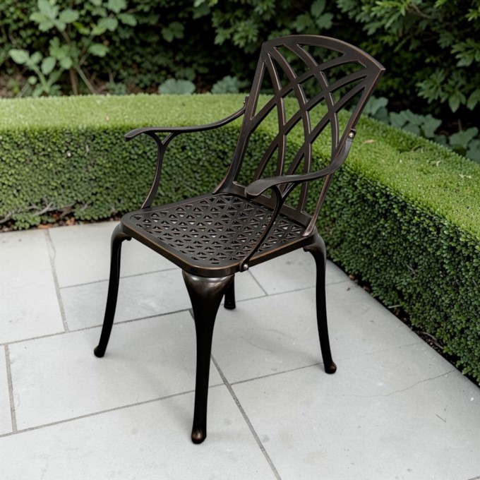 Cast Aluminium Garden Armchair Cast Aluminium Garden Armchair